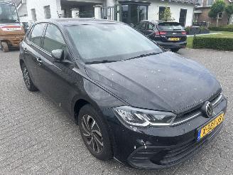Volkswagen Polo 1.0 TSI  Life Business picture 4