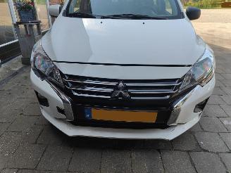 Mitsubishi Space-star 1.2 Cool + picture 12
