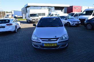 skadebil auto Opel Corsa 1.2 16V TWINPORT 3 DEURS 2005/6