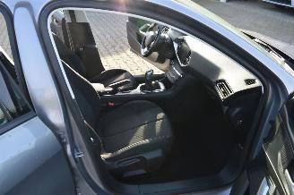 Peugeot 308 Peugeot 308 1,2 Puretech Active Navi Pdc Klima Euro 6 picture 13