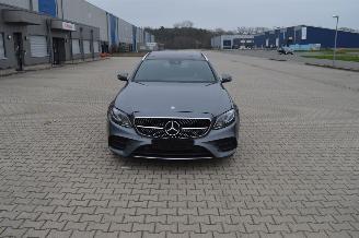 Unfallwagen Mercedes E-klasse 350 CDI AMG KOMBI PANORAMA BURMESTER MULTI LED 2017/1