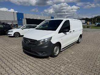 skadebil auto Mercedes Vito Vito Kasten 114 CDI Kompakt Automatik Klima L + R Schiebetur 2016/6