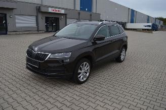 Vaurioauto  passenger cars Skoda Karoq 1.5 TSI DSG EDITION 110 KW 2019/4