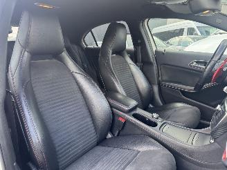 Mercedes A-klasse A180 AUTOMATIK AMG PAKET KLIMA XENON picture 12