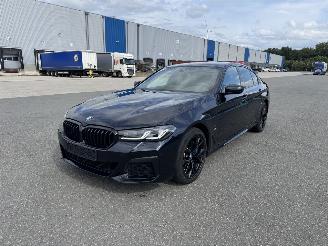 uszkodzony samochody osobowe BMW 5-serie 530e M Sport Paket LED Navi Leder Klima 2021/4
