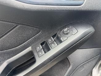 Ford Focus 1.0 Turnier Active x Led Klima Navi voll picture 27
