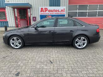 Audi A4 A4 B8 SEDAN 3.2 FSI QUATTRO 265pk picture 2