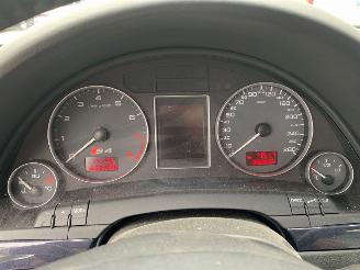 Audi S4 4.2 V8 40V 344pk picture 11
