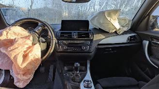 BMW 1-serie 116i M-Sport picture 14