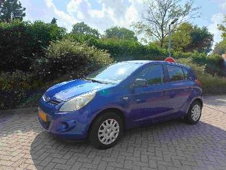krockskadad bil auto Hyundai I-20 1.2i i-Drive 2010/12