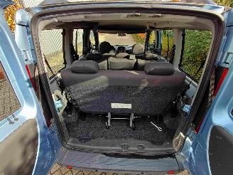 Fiat Doblo 1.4i    Dynamic 7 persoons picture 8