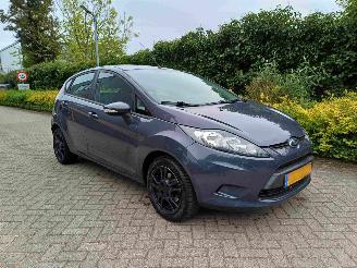 Damaged car Ford Fiesta 1.25 Champion 5drs airco 2012/12