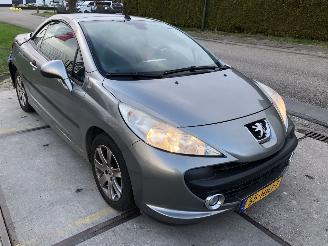 Peugeot 207 CC 16VTI 139 dkm picture 3
