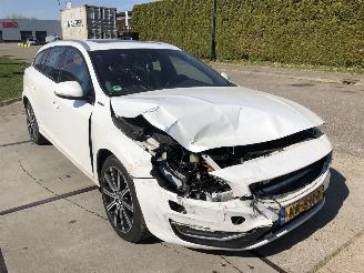 Volvo V-60 D6 Twin Engine AWD 162kW Hybrid E6 picture 3