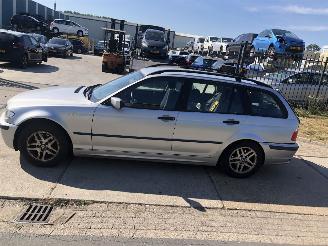 Damaged car BMW 3-serie 316i Touring 2003/3