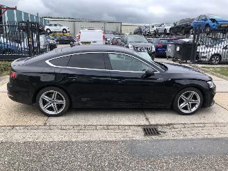 krockskadad bil auto Audi A5 SB 35TDI Hybrid Diesel 120kW DSG 2019/11