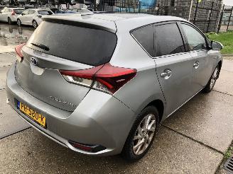 Toyota Auris 1.8 Hybrid 5 drs picture 4