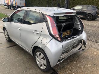 Toyota Aygo 1.0 vvti X-PLAY picture 5