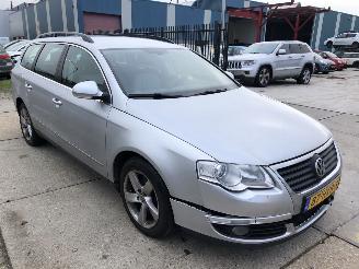 Volkswagen Passat 18tsi Combi picture 3