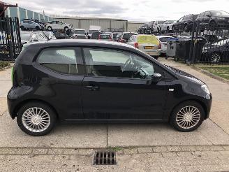 Schadeauto Volkswagen Up! High Up! Blue Motion 2012/6