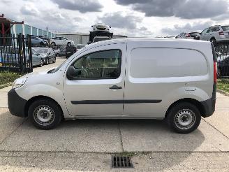skadebil bedrijf Renault Kangoo 15dci E5 Airco Navi 2016/1