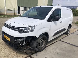Citroën Berlingo L2 15hdi 96kW Automaat E6 picture 2