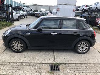 Auto incidentate Mini Cooper 1.5i 100kW E6 5 drs Chili 2015/2