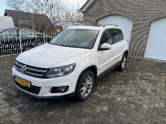 Avarii autoturisme Volkswagen Tiguan Weinig km !! 2012/4