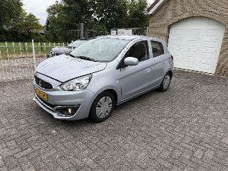 Schadeauto Mitsubishi Space-star Weinig km !! 2019/10