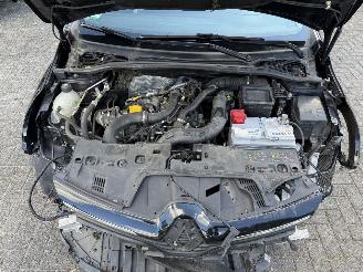 Renault Clio Luxe uitvoering !! Weinig km !! picture 23