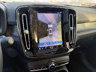 Volvo XC40 70 kWh Recharge Ultimate / Pano / Leer picture 14