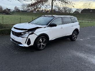 uszkodzony samochody osobowe Peugeot 5008 GT-Line / 7p / Automaat 2021/3