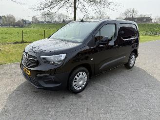 Avarii auto utilitare Opel Combo 1.5D 2021/10