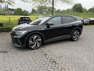 Damaged car Volkswagen ID.4 Pro Performance 150 KW 2022/9