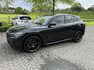 krockskadad bil auto Alfa Romeo Stelvio 2.2 MJD ATX Competizione 2023/4