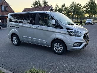 Ford Transit Custom Tourneo 320 / Plug-in hybride / 8p / Automaat picture 4
