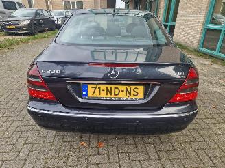 Mercedes E-klasse E 220 CDI ELEGANCE picture 4