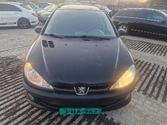 krockskadad bil auto Peugeot 206 1.6 16V  XS-LINE 2003/8