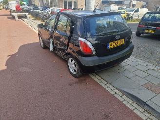 Kia Rio 1.4L picture 6