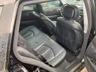 Mercedes E-klasse 320 CDI 4 MATIC AVANTGARDE picture 18