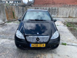 Vaurioauto  passenger cars Mercedes A-klasse a 150 2007/2