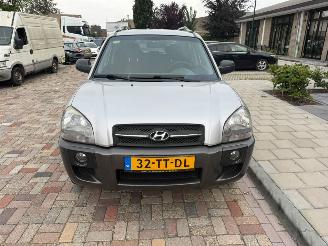 skadebil auto Hyundai Tucson 2.0i ACTIVE 2007/1