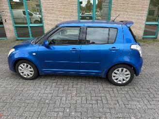 Suzuki Swift 1.3 shogun picture 7