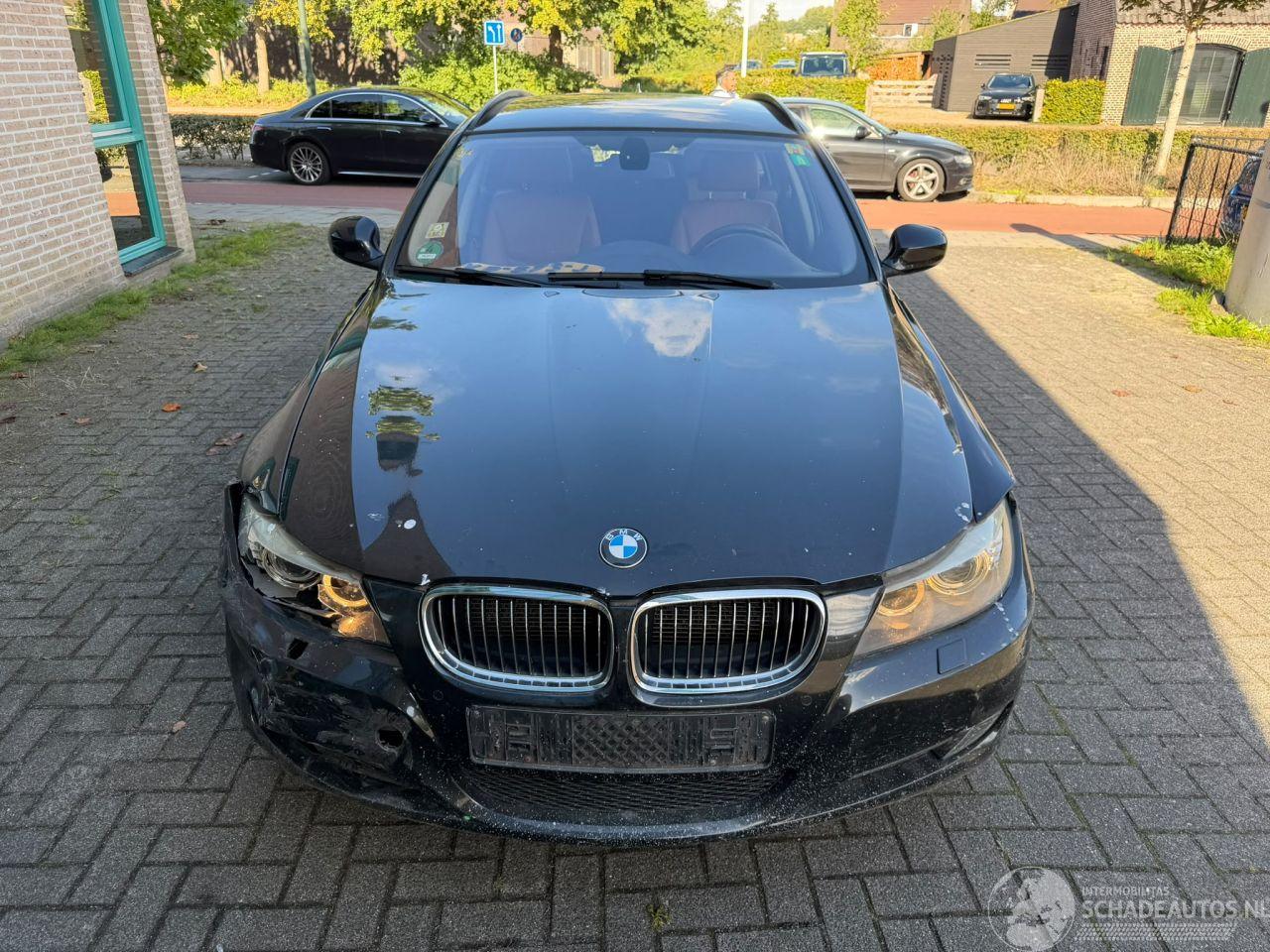 BMW 3-serie 330i X DRIVE