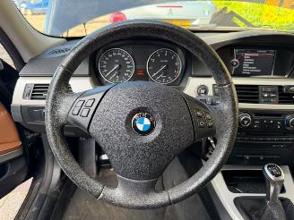 BMW 3-serie 330i X DRIVE picture 25