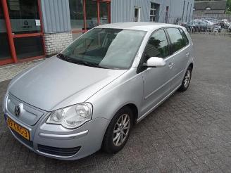 Coche siniestrado Volkswagen Polo Polo IV (9N1/2/3), Hatchback, 2001 / 2012 1.4 TDI 80 2008