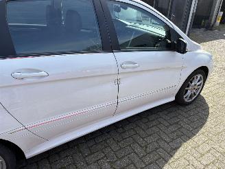 Mercedes B-klasse 180 blue efficiency business class picture 3