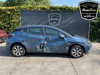 Salvage car Opel Astra Astra K, Hatchback 5-drs, 2015 / 2022 1.0 Turbo 12V 2015/12