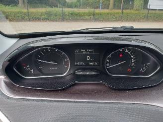 Peugeot 2008 1.2 Vti 12V PureTech 82 MPV  Benzine 1.199cc 60kW (82pk) picture 9