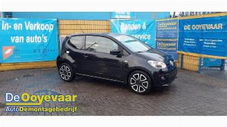 Volkswagen Up! Up! (121), Hatchback, 2011 1.0 12V 75 picture 1